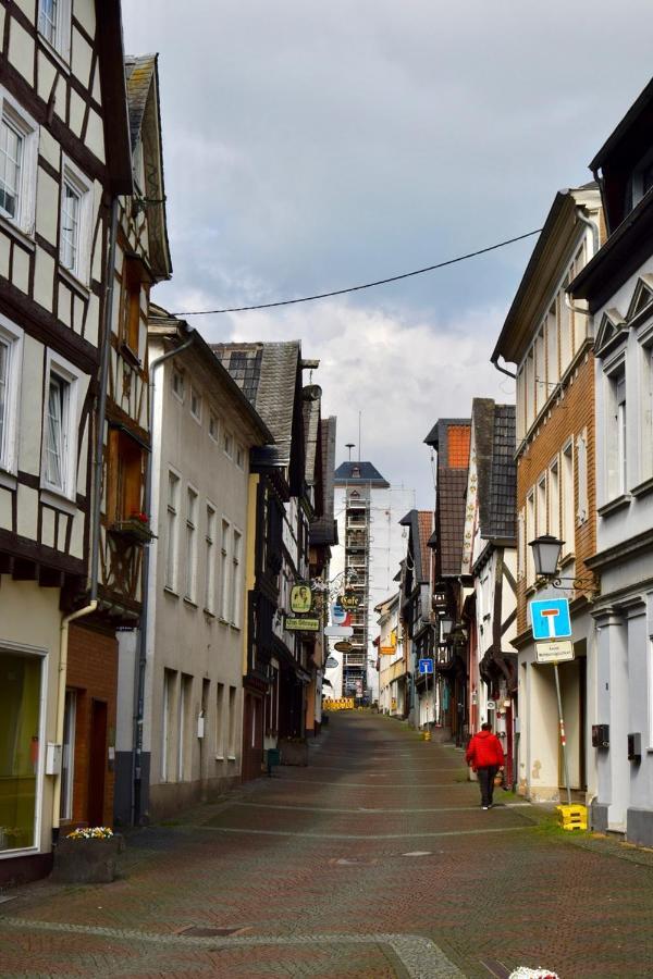 Ferienwohnung Im kleinen Stil l Linz am Rhein Exterior foto
